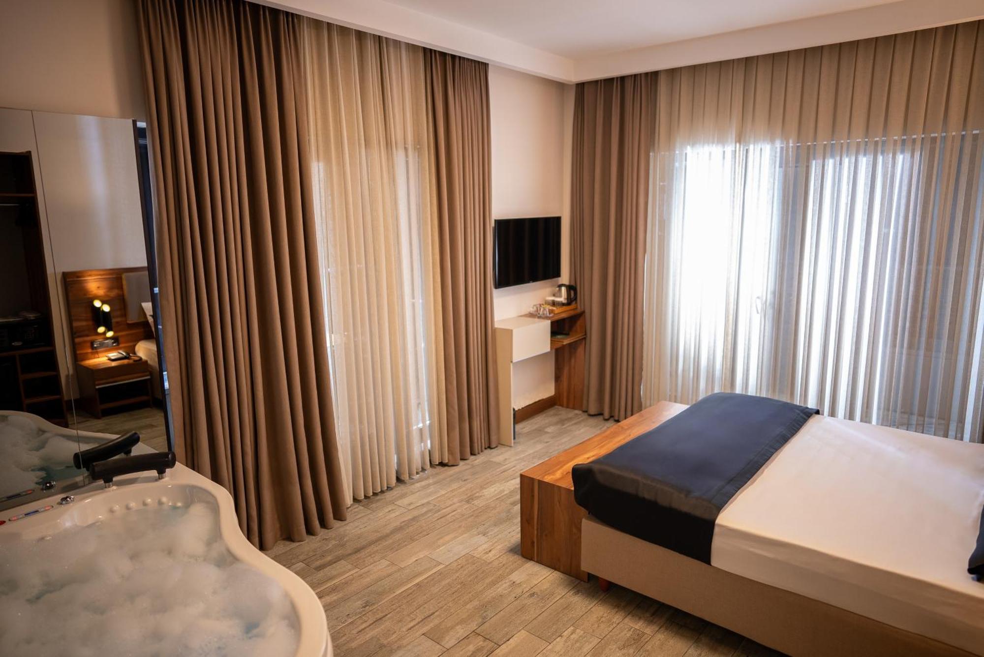 איסטמבול Mari Suites Hotel מראה חיצוני תמונה