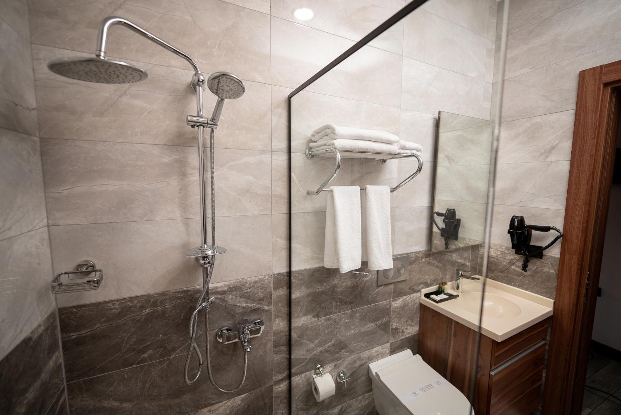 איסטמבול Mari Suites Hotel מראה חיצוני תמונה