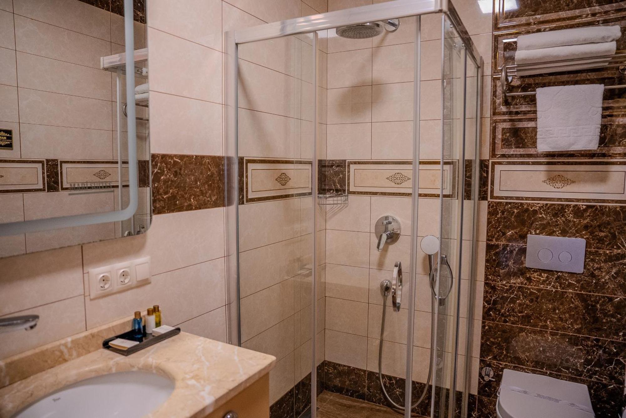 איסטמבול Mari Suites Hotel מראה חיצוני תמונה